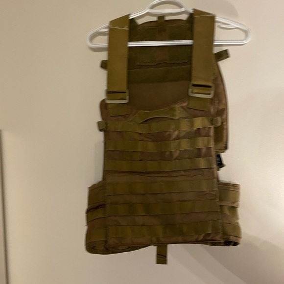 TMC MOLLE Tactile Vest Size: Youth - Picture 2 of 4